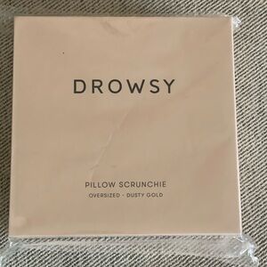 NIB Dusty Gold Padded Scrunchie